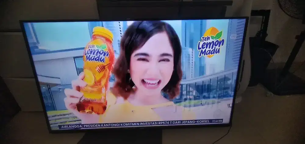 tv led  samsung 43inch digital + remote normal iklan ada barang ada