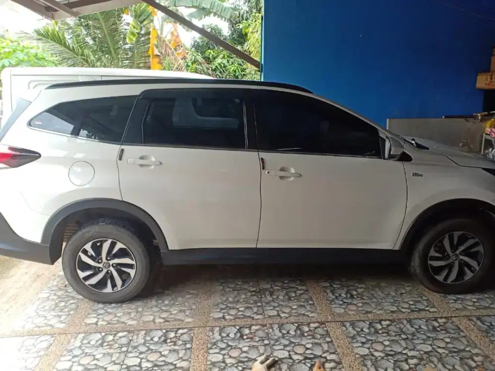 Toyota Rush dijual