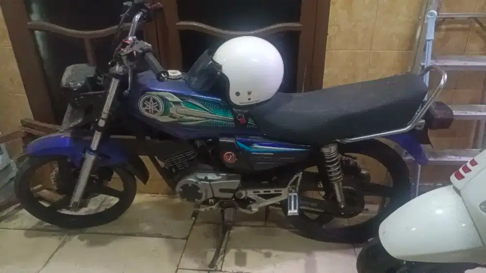 RX KING 2003 Dipanasin Doang Depan Rumah