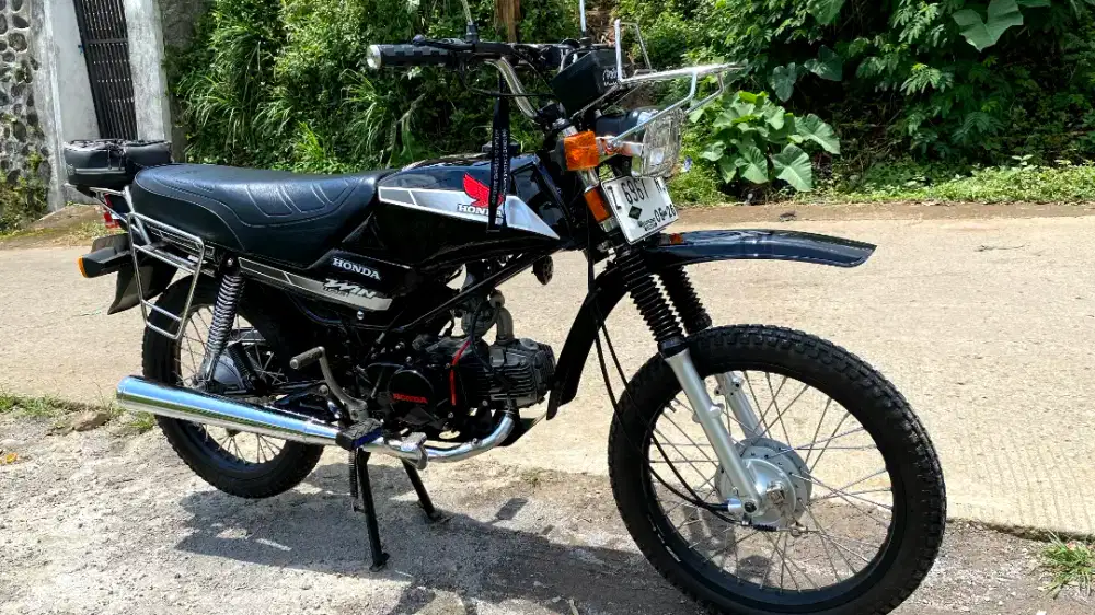 Jual honda win 100 tahun 2001