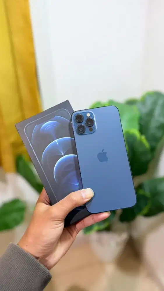 iPhone 12 Pro Max 128GB Nominus Like New Fullset