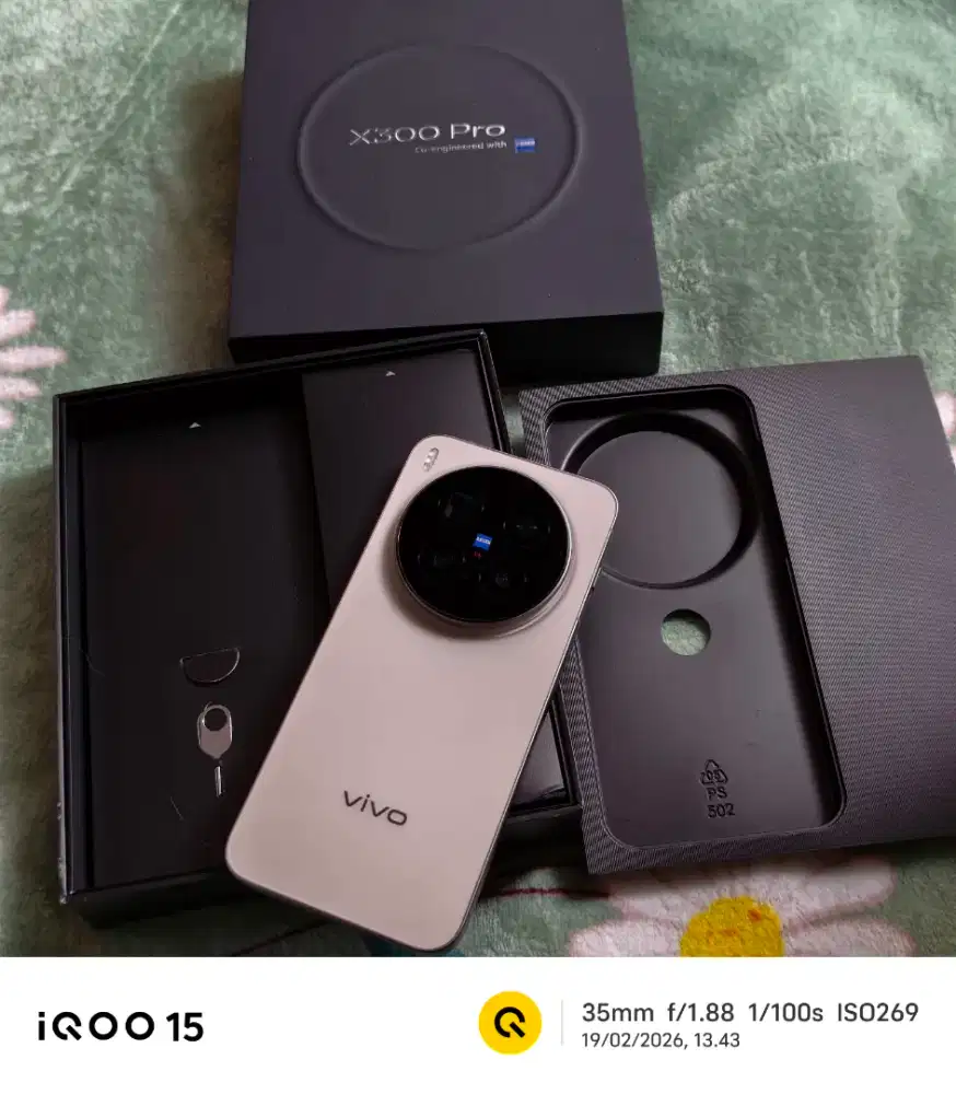 Vivo X300 Pro 16/512gb Resmi