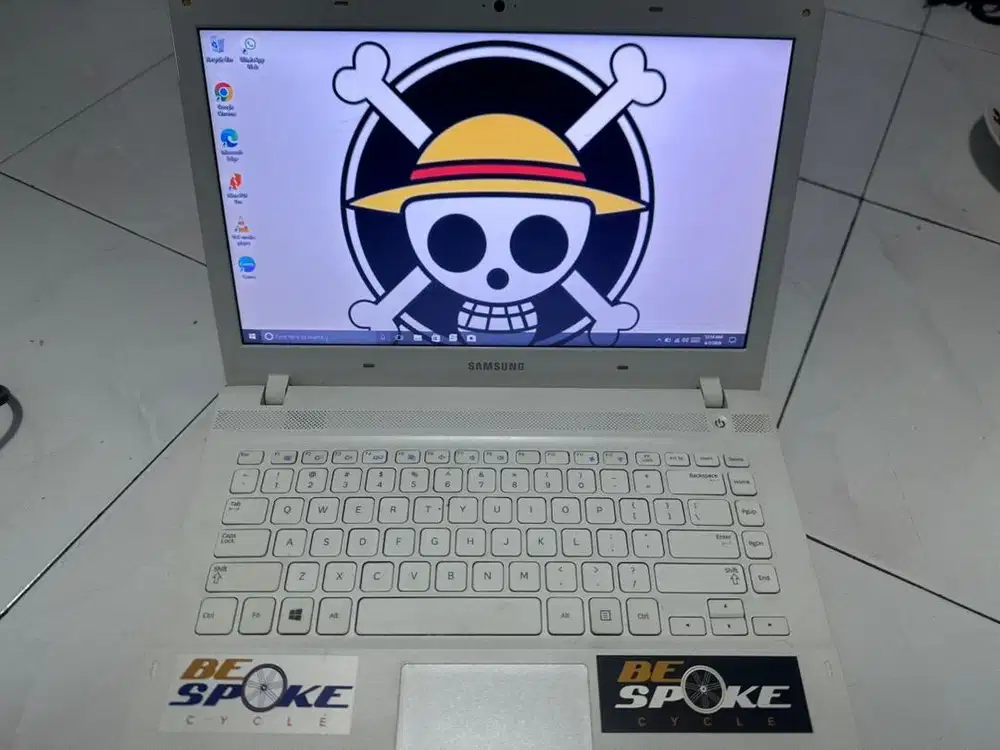 Laptop samsung 275e