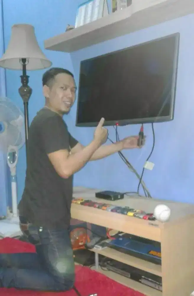 pasang & jual bracket utk gantungan tv led lcd di tembok rapih nyaman