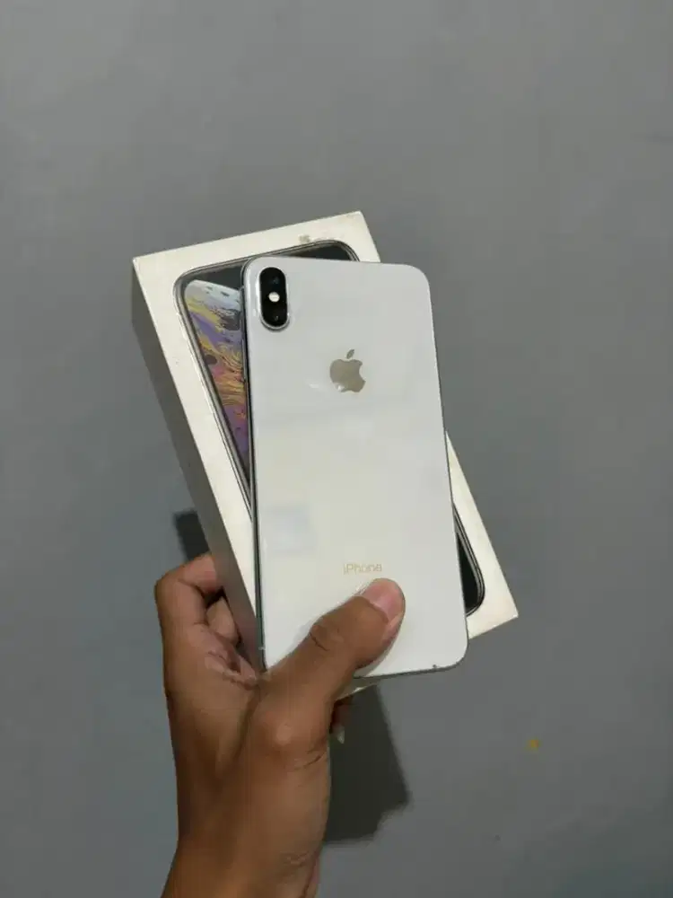iPhone xs max 256 regis