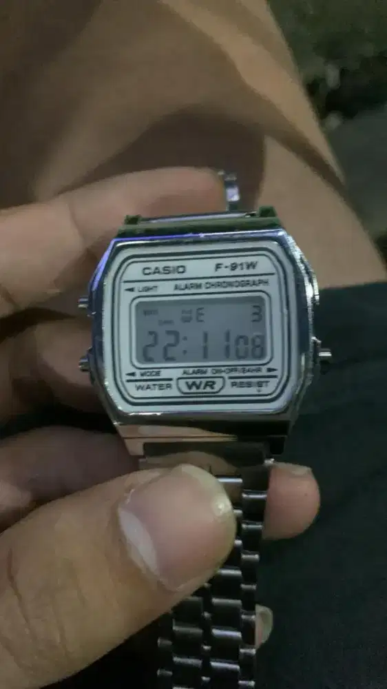 casio f91w like new