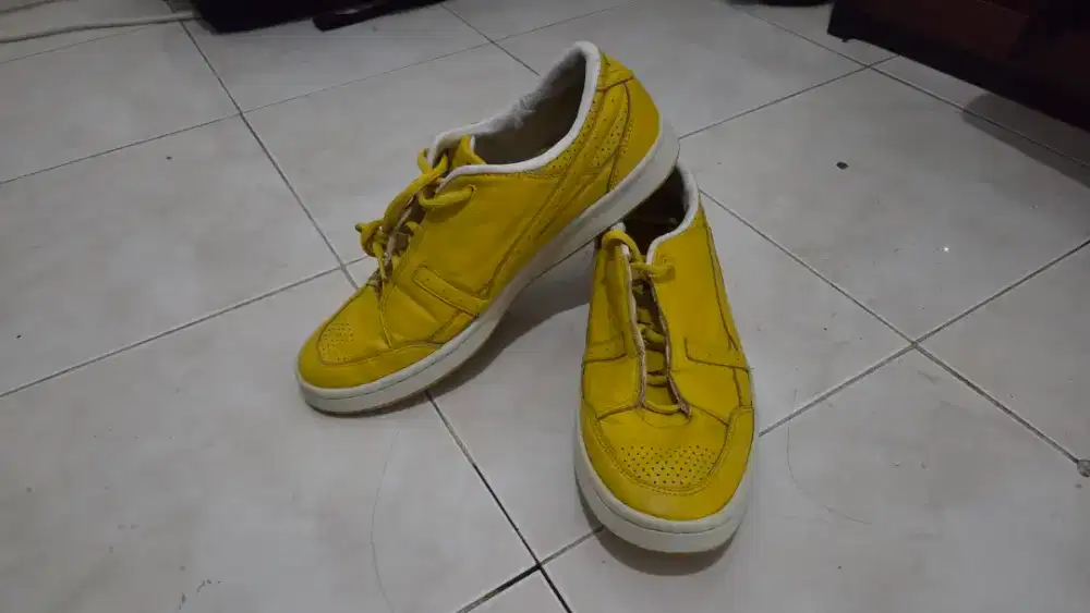 [ORIGINAL] Sepatu Lonsdale Vintage Leather Yellow Size 44.5 / 28cm