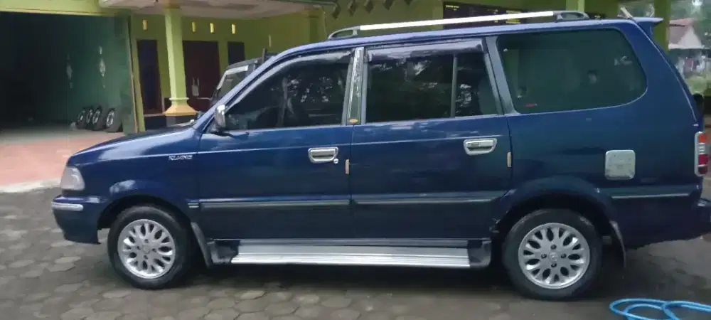 DIjual kijang Lgx 1.8