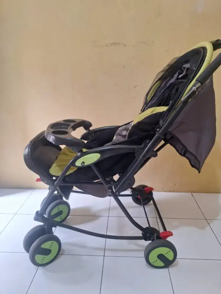 Stroler bayi mudah di lipat dengan kanopi