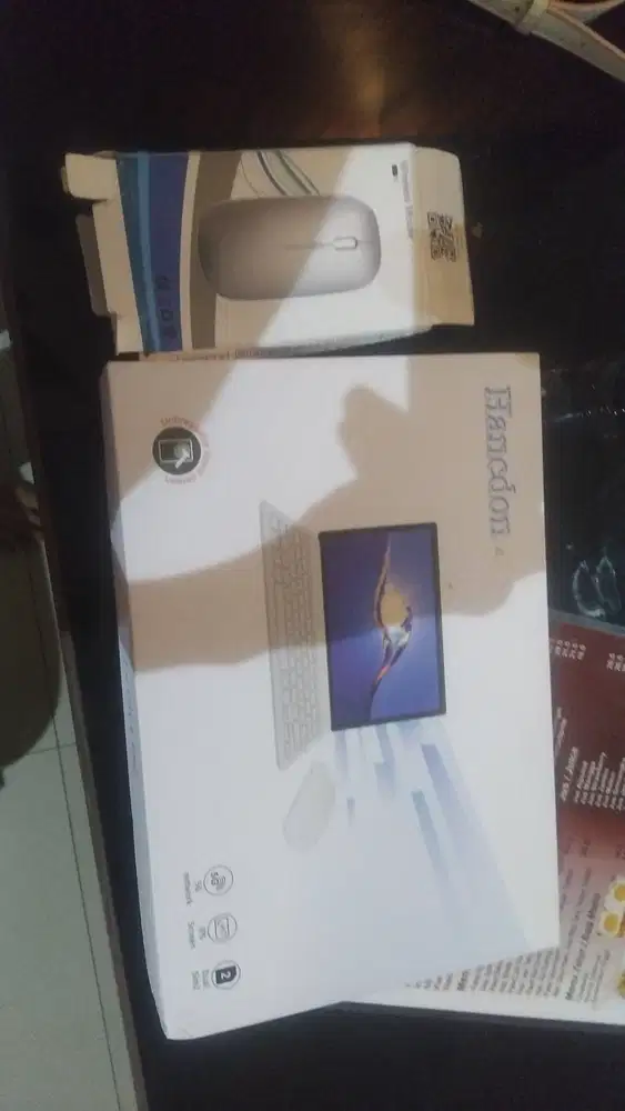 Dijual tablet s13 dengan  merek hancdon android version 13