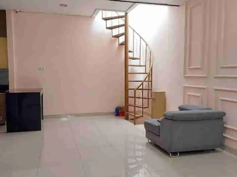 DISEWAKAN RUMAH SIAP HUNI SINGGASANA