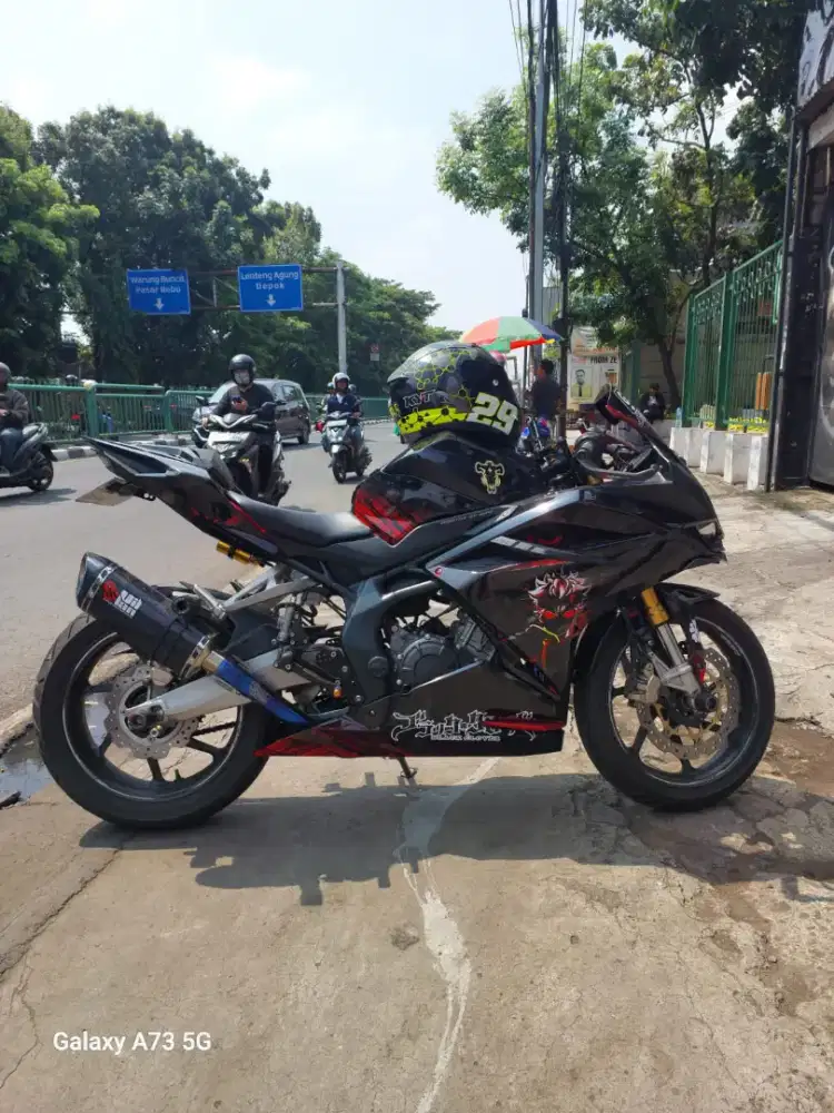 Honda cbr 250rr