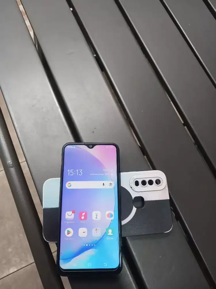 Vivo y12 ram 3 warna hitam