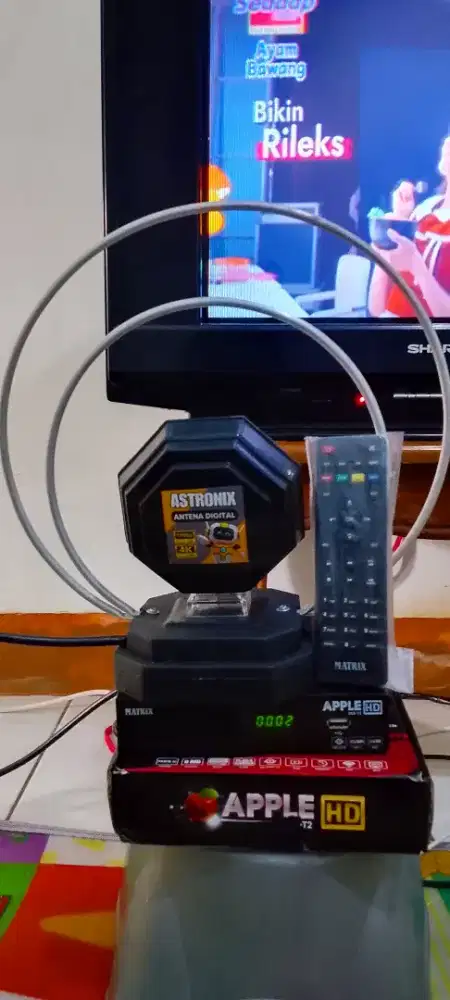 STB TV MATRIX APPLE FULLSET DAN ANTENA DALAM SEPAKET