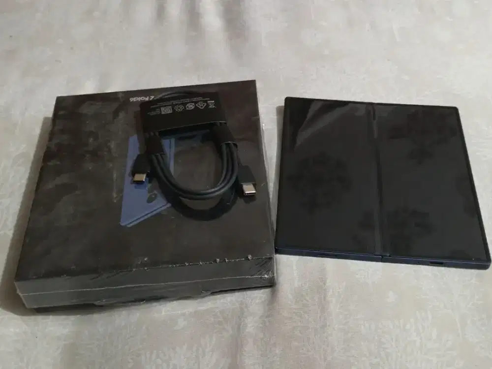 Samsung zfold6 12/256Gb Navy