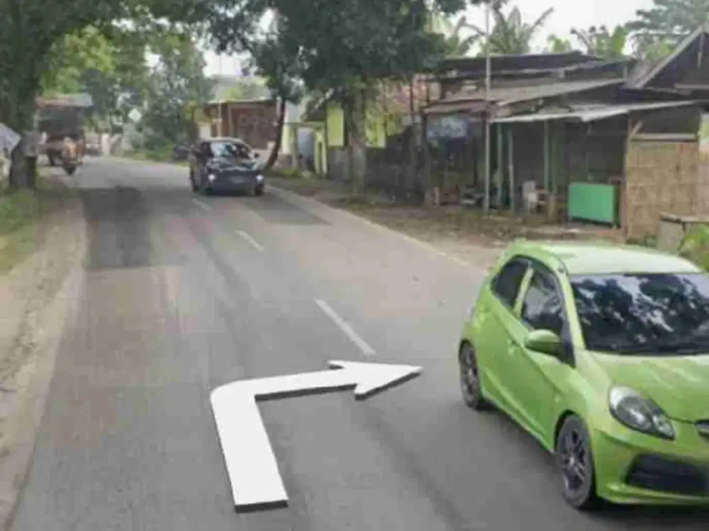 dijual tanah zona industri di jalan raya kutruk legok Tangerang
