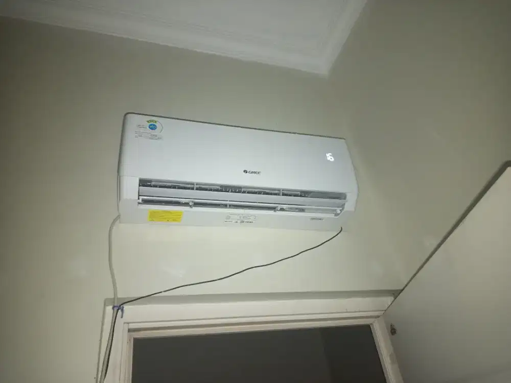 Jual AC gree 1/2 pk like new