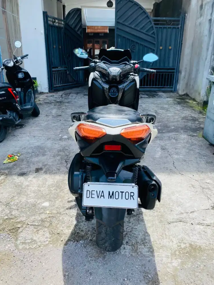 Xmax putih DP 5 juta Deva motor