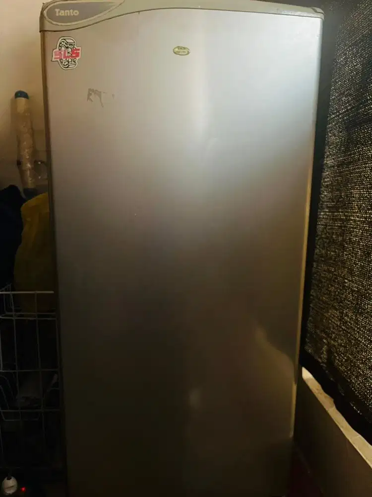 jua kulkas merek panasonic