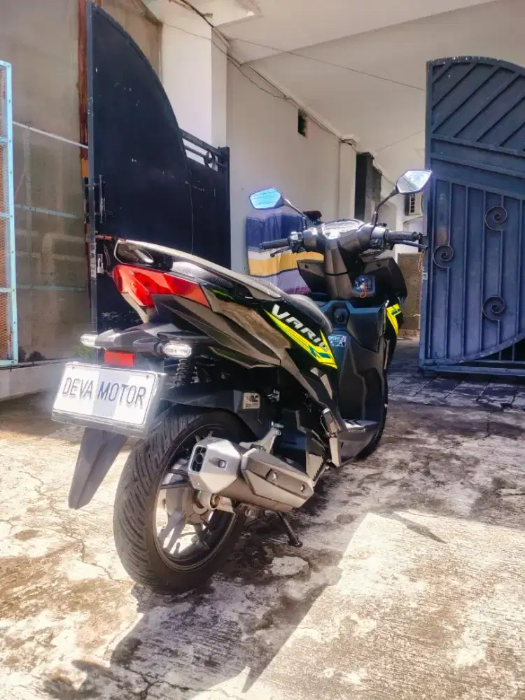 Vario 125 th 2025 hitam Deva motor