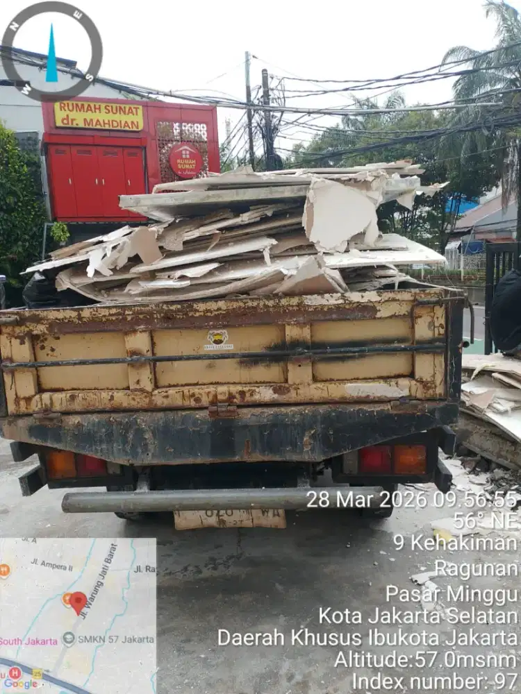 Jasa angkut puing dan buang sampah