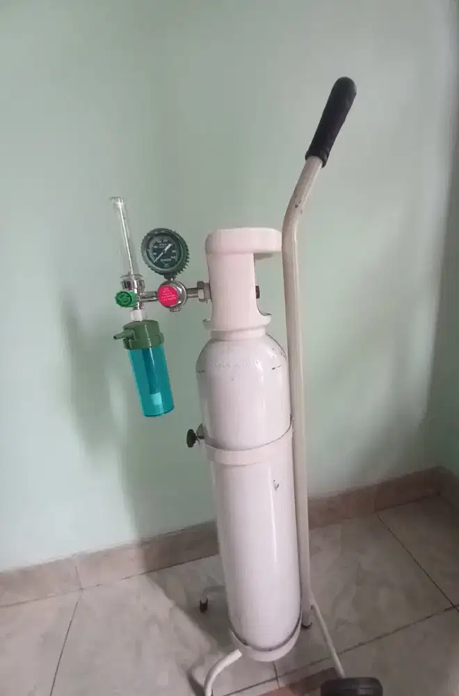 Tabung oxigen lengkap