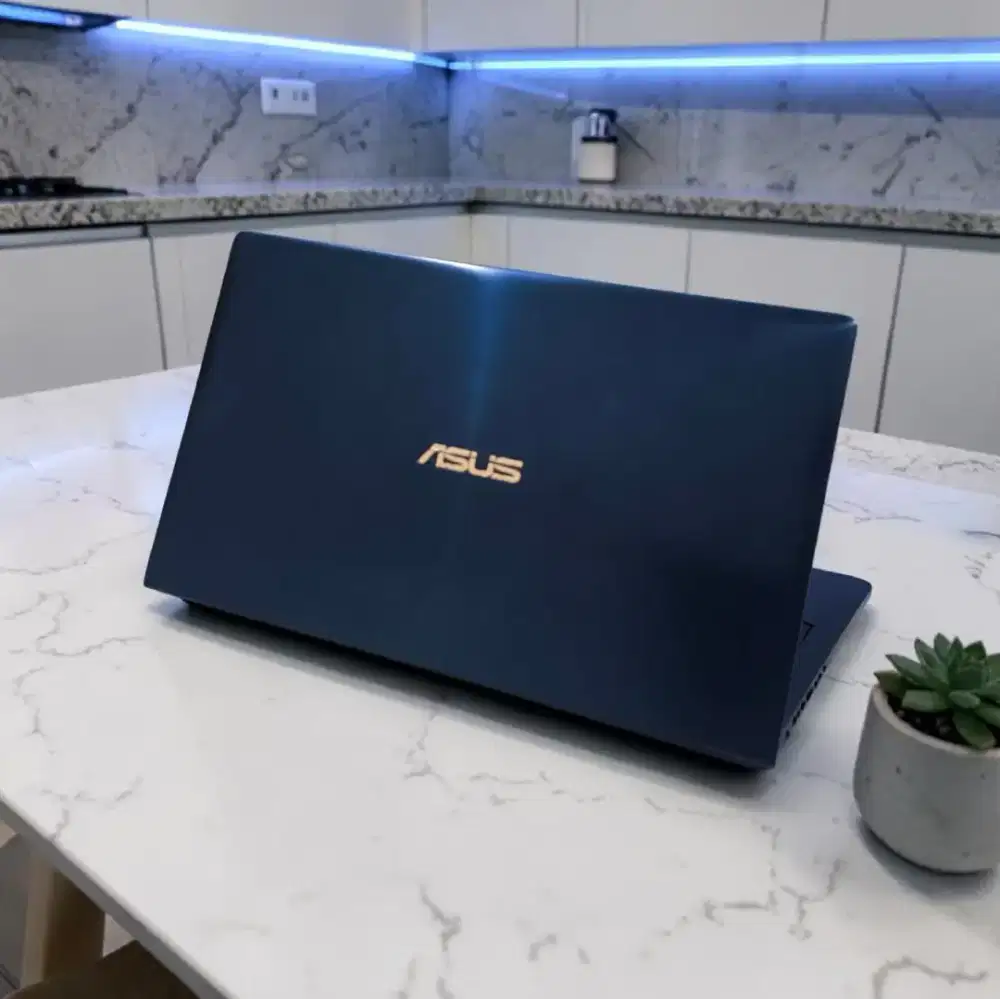 Laptop ASUS ZENBOOK CLASIC UX333FN Ram 16GB + SSD 512GB+ VGA NVIDIA