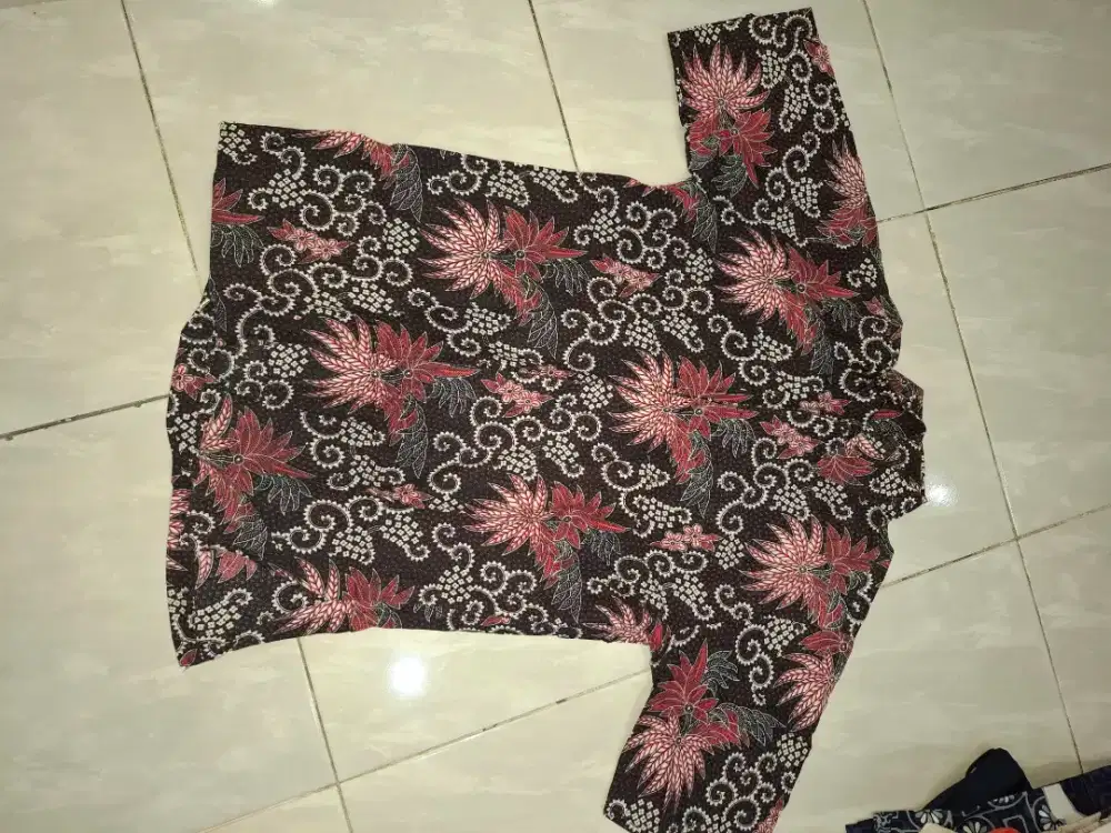 Baju batik pria dewasa