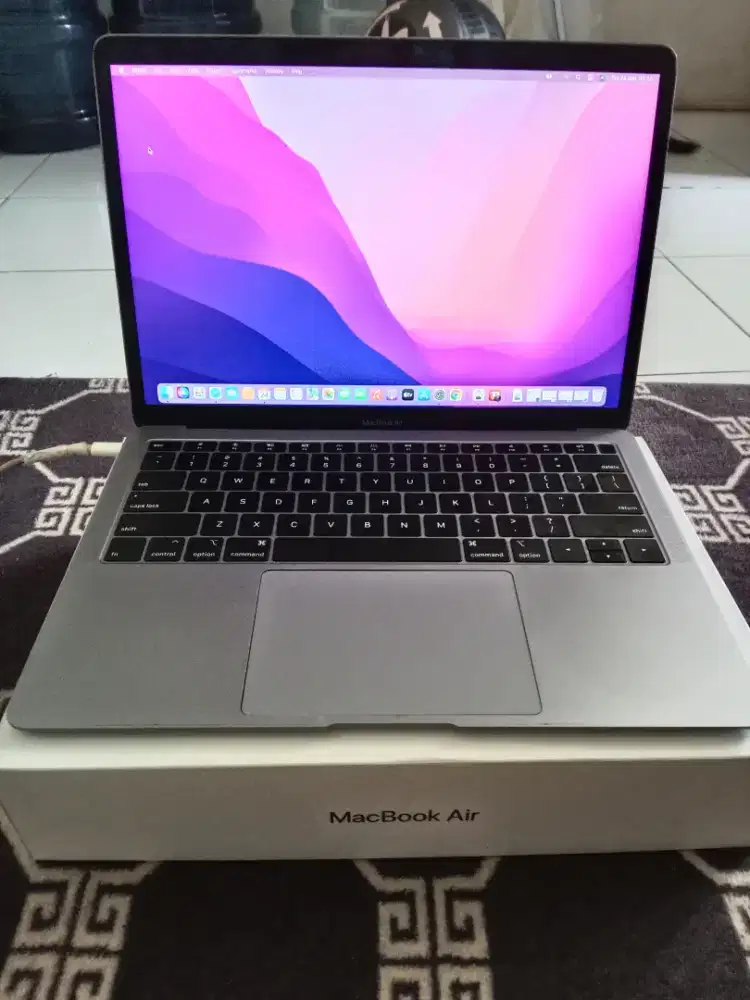 MacBook Air 2018 iBox fullset