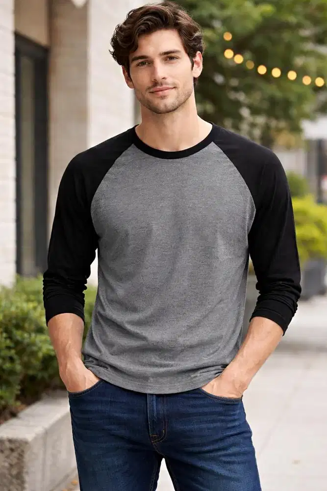 Kaos Raglan GreyBlack Uniqlo