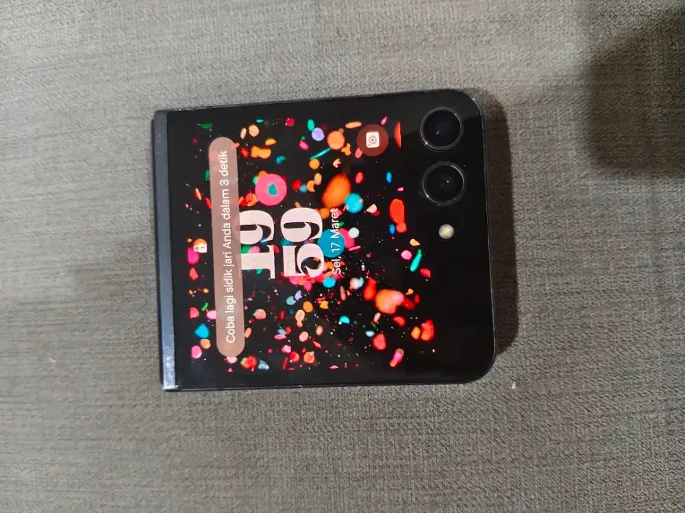 Samsung Z Flip 5 8/256