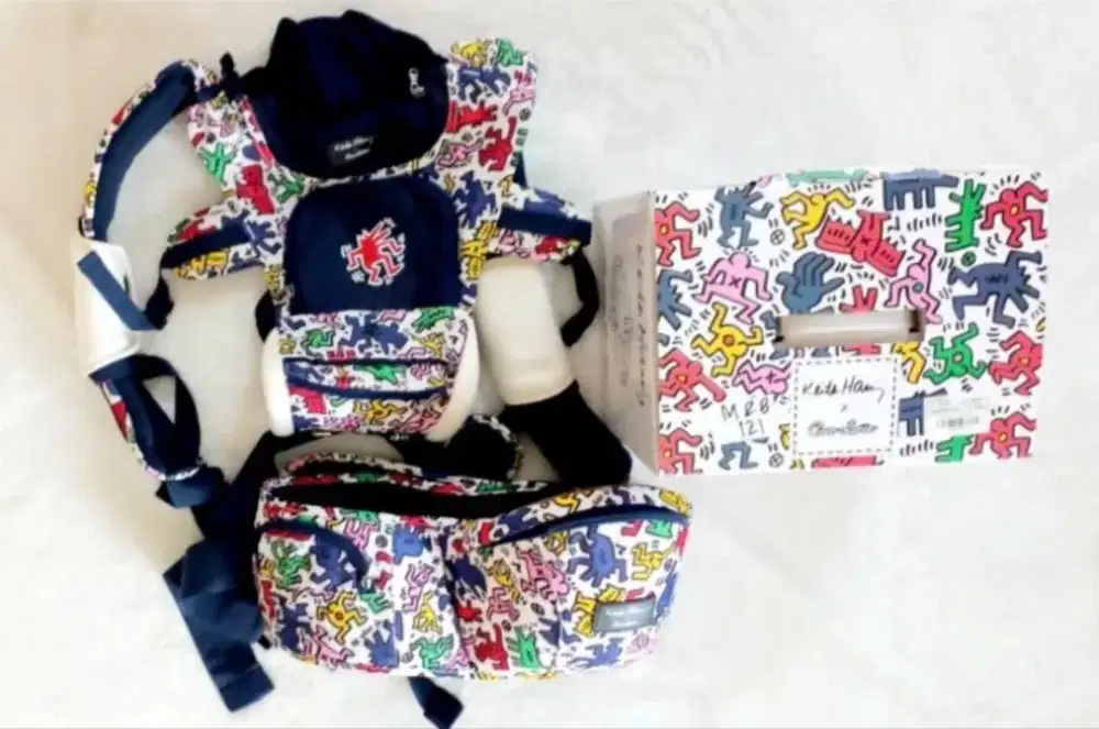 Jual Hipseat Carrier 9001 cocolate X keith haring