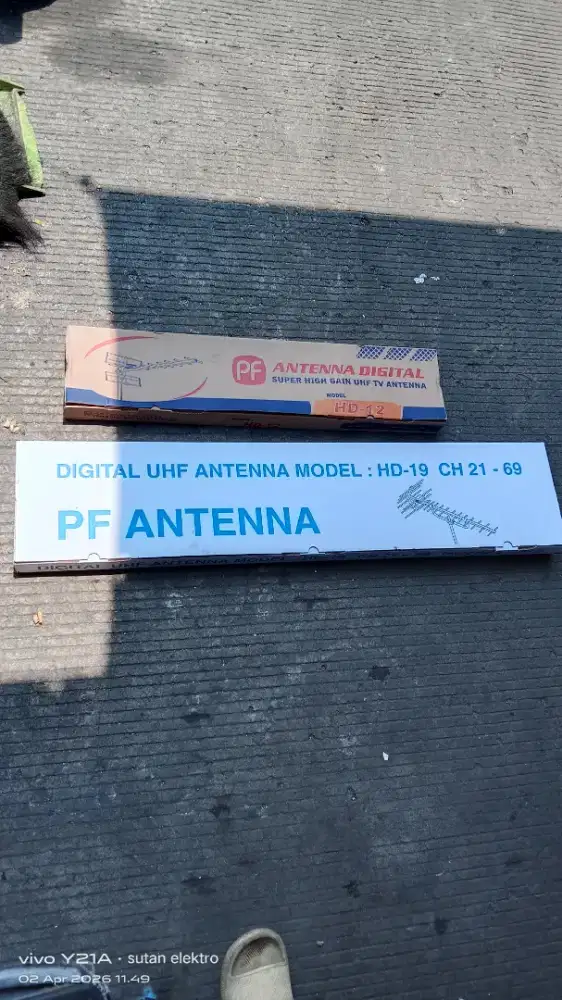 Tekhnisi ahli pemasangan Antenna tv digital, pasti jernih
