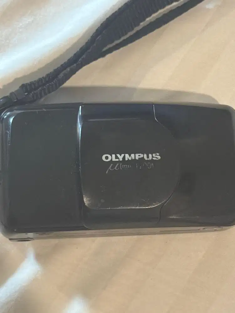 OLYMPUS MJU ZOOM HITAM