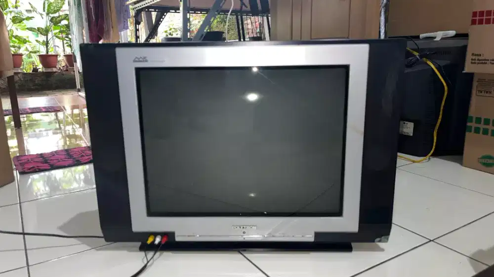 TV Tabung POLYTRON 21 Inch
