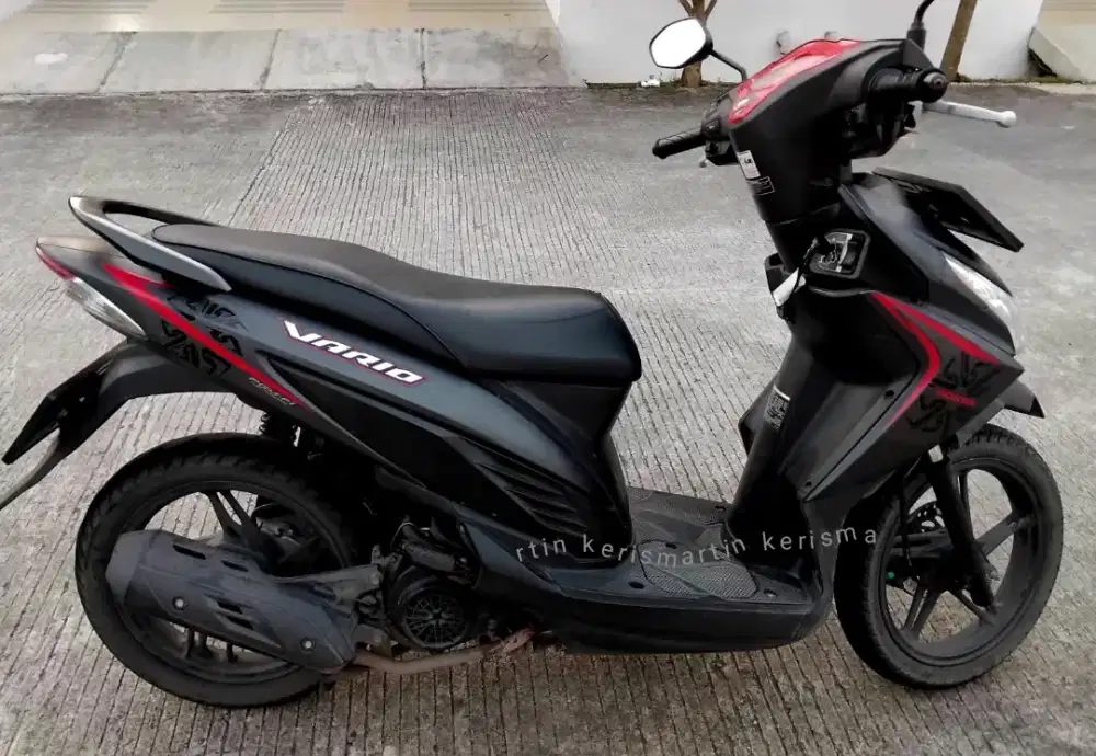 Jual motor second Vario 2018 110cc nego halus