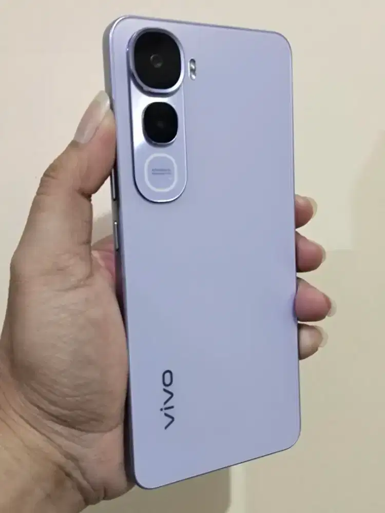 Vivo Y400 4G ram 8/128 mulus no minus kelengkapan hp csan ori
