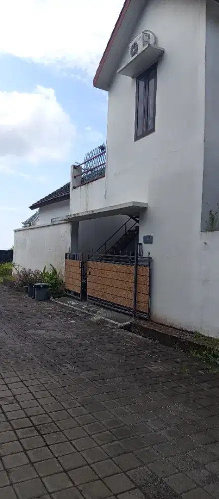 Villa/House pool and guest house