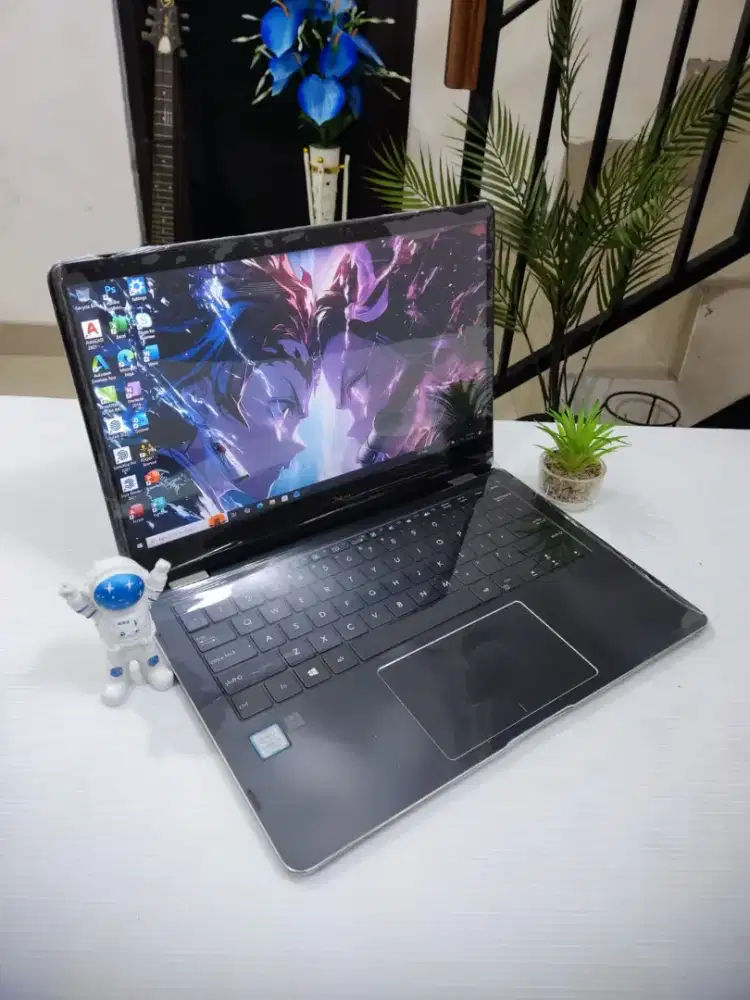 Asus Zenbook Ux370 Core i7 Ram 16/256gb Ssd Siap Pakai COD