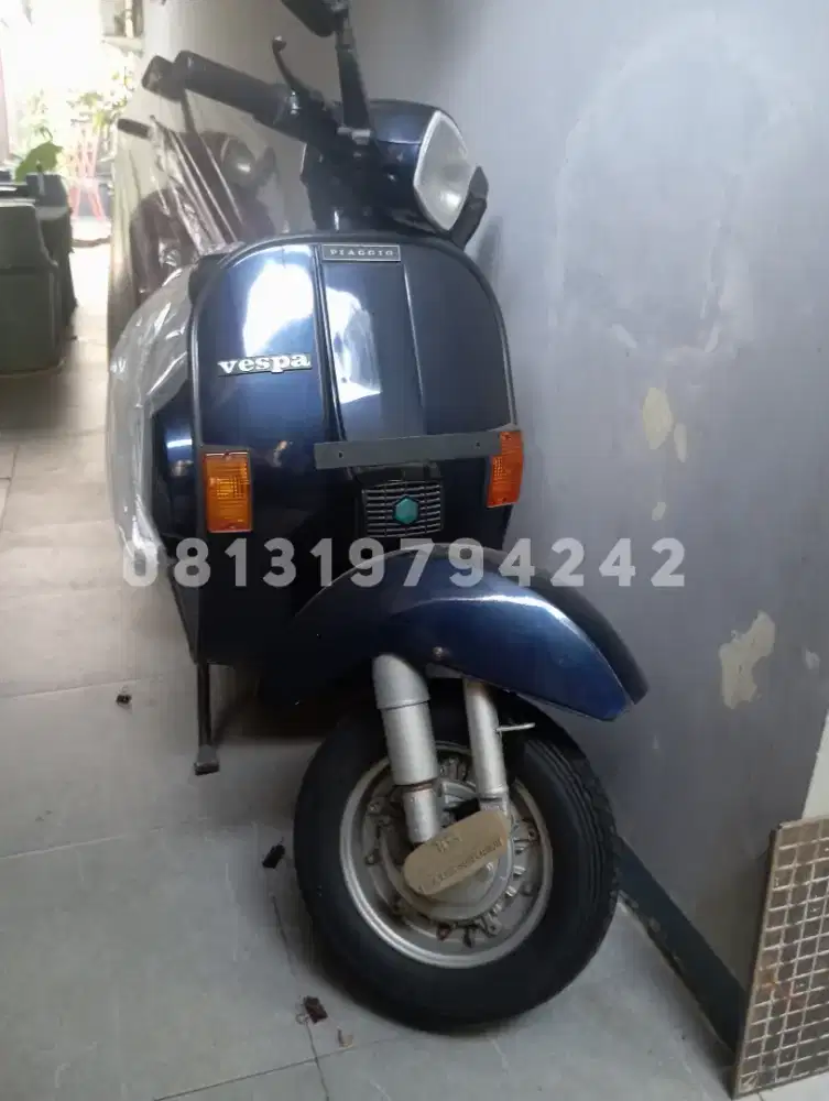 Low KM Vespa Exclusive 2 2006 Last Edition