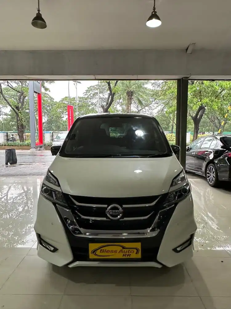 NISSAN SERENA HWS 2019 TDP 10 jt  PUTIH 2020 RECORD 2021 twotone