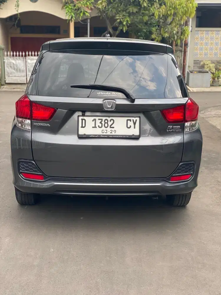 Istimewa! Honda Mobilio E CVT 2014 matic bandung no rs prestige