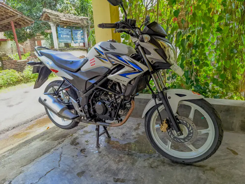cb150r lengkap hidup terawat