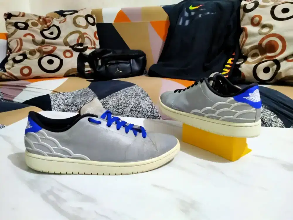 Sepatu Nike Jordan Low Reflective