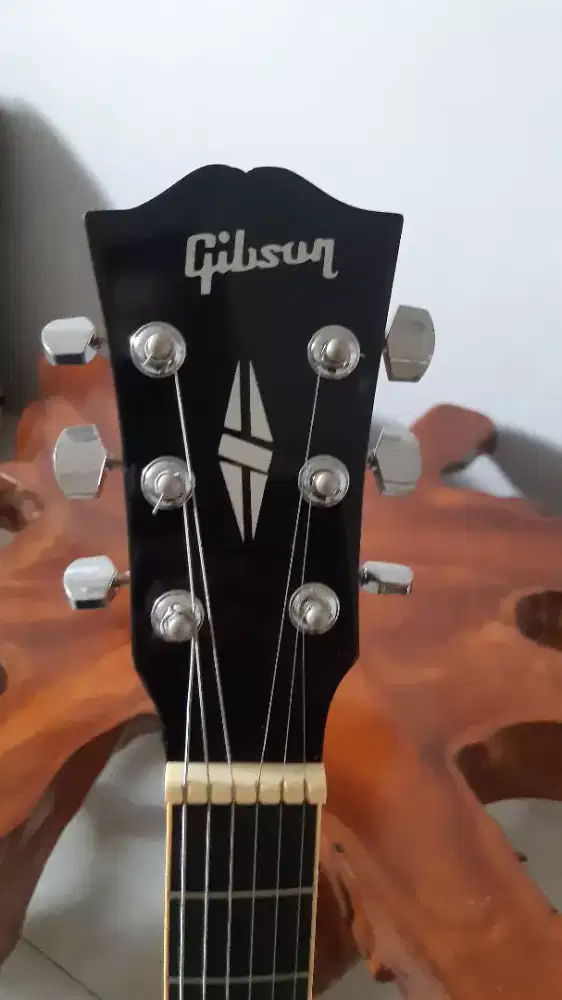 Gibson acutik non elektrik