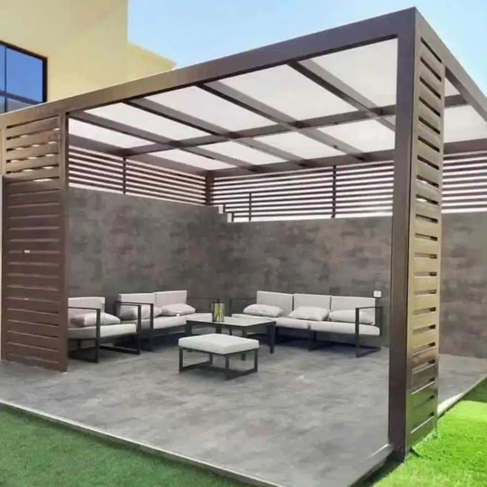 Kanopi Alderon & Spandek: Lindungi Rumah dari Cuaca Ekstrem