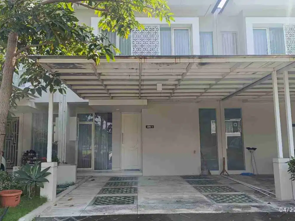 Rumah 2 lantai minimalis Grand Pakuwon Surabaya Full Perabot siap huni