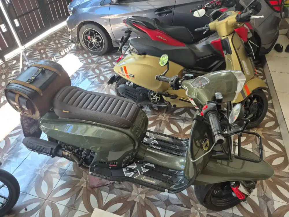 Scomadi Techica 200i