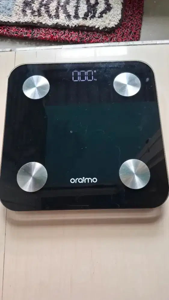Timbangan Badan ORAIMO