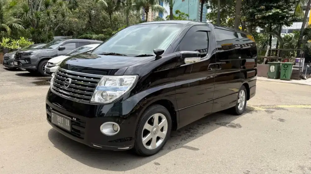 Nissan Elgrand 2.5 HWS 2007